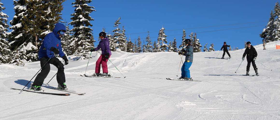 Mount Cain youth ski lesson